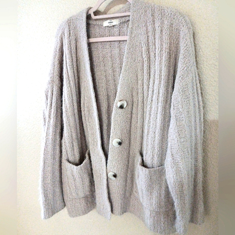 Entro Oversized Cardigan